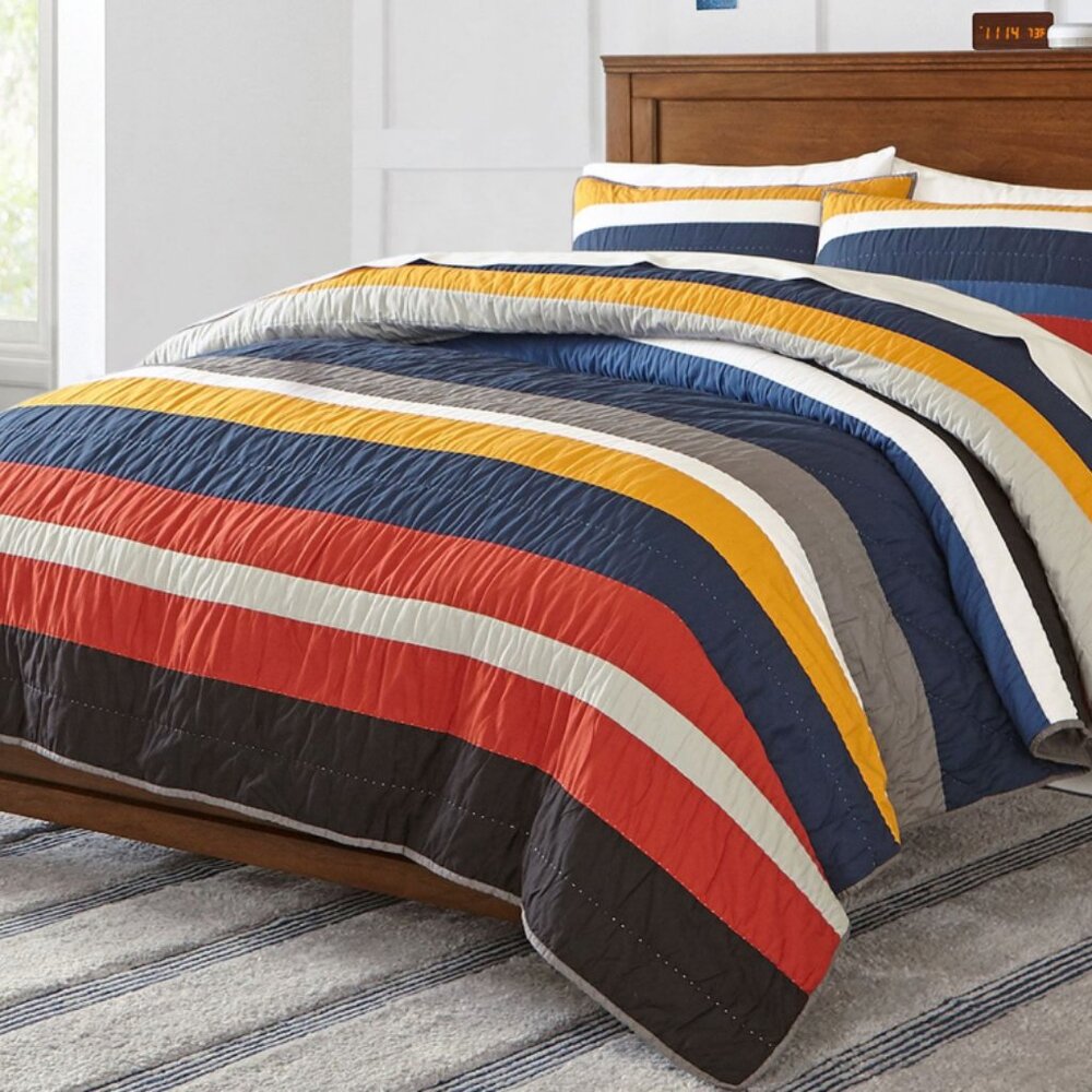 Potter Barn Teen MVP Quilt TWIN